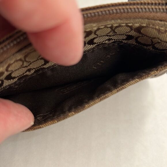 Coach brown mini logo key holder ID holder - Picture 7 of 8